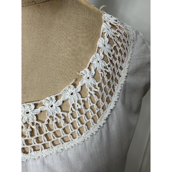 Antique white cotton dress or chemise with crocheted flower yoke Size M - Picture 8 of 8